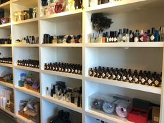 -墨more调香馆DIY自调香水(博雅国际中心B座店)