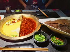 -九鼎轩脆毛肚火锅(南京东路店)