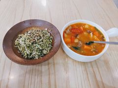 -F+轻食健身赋能空间(中华北路国贸商场店)
