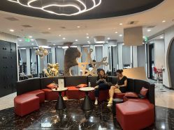 点击看大图 -TOP HAIR SALON