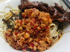 辣肉面-小桃园餐厅