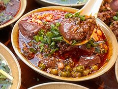 -谢老五跷脚牛肉·非遗传承店