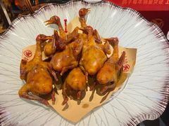 -鸽子侯·家宴·平价海鲜(市图书馆店)