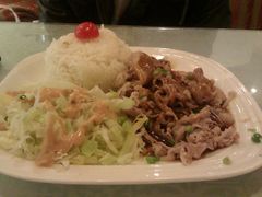 20121028米洛克——烧汁肥牛盖饭-米洛克欧洲蛋糕(西南路店)