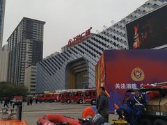 -万达广场(龙湖店)