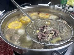 -官塘陈记鱼生·潮汕砂锅粥·牛肉火锅(潮枫路总店)