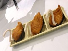 榴莲千丝酥-稻香酒家·34年老字号·港式粤菜(汉街店)