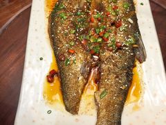 -霄汉牛三鲜湖北砂锅菜(万松园2店)