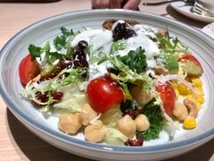 牛油果烤鸡沙律-卡朋西餐(悦汇城店)