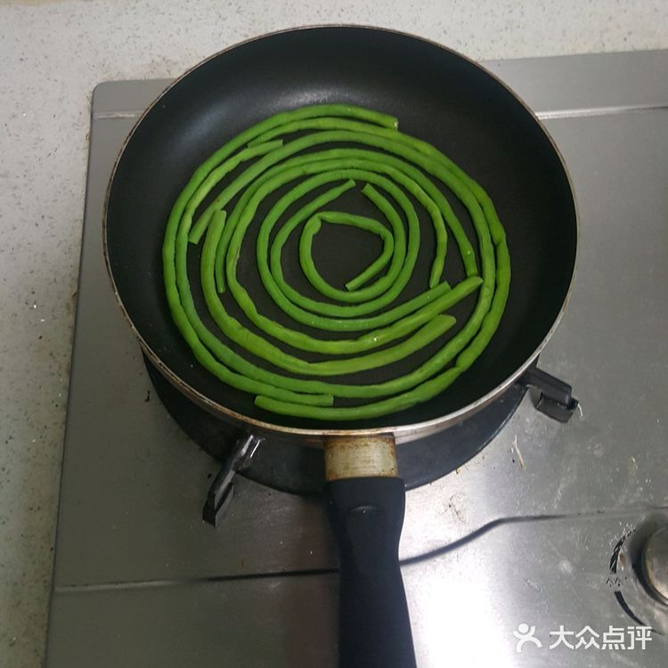 好好吃早饭之好吃的豇豆蛋饼