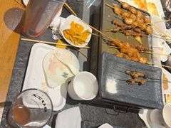 -卞二小串·鹤岗烧烤·坑烤(永定路店)