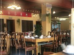 大堂-峰瑞藏地美食·石锅鸡·牦牛肉(大昭寺品牌店)