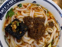 -黑白电视长沙小吃(悦汇城店)