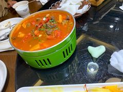 -东口码头·烧鸽子·鱼头泡饼·地方菜(金鹰悦城店)