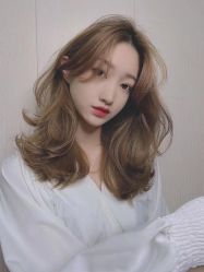 -Hello Lady发型设计