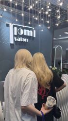 -Tloml salon