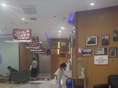 -雅悦齿科(顾村公园店)
