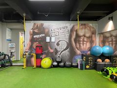 -征成健身连锁私教工作室(九公里店)