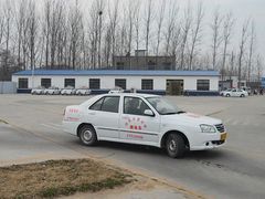 -兰剑驾校(汉阳校区)