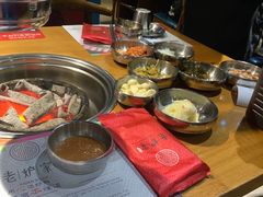 -老炉家木炭烤肉(长江国际店)
