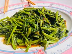 -长城砂煲田鸡粥