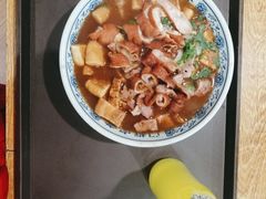 卤煮火烧-门框胡同百年卤煮(新街口店)