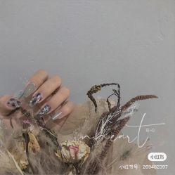 -Pink You美甲洗眉纹绣定制中心