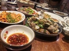 -蚝堡海鲜·威海菜·海肠捞饭·烧烤·亚洲吃蚝公司(幸福门店)