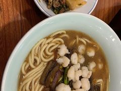 虾爆鳝面-奎元馆.百年奎元.非遗传承(西湖边的解放路店)