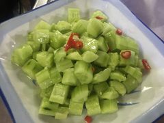 -鲁朗纳麦石锅鸡庄园
