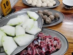 -威邵鸡煲(西华路总店)