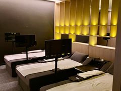 -涨巢·潮玩水疗局