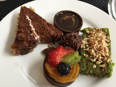 -圣丰索菲特·2 On 988 Café 自助餐厅
