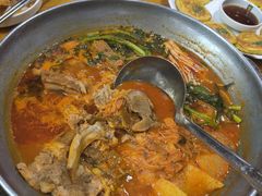 -喇喇排骨火锅·传统韩式脊骨汤(望京西园总店)