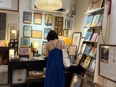 -邊城書店