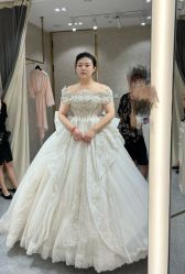-GRACE KELLY婚纱与礼服(北京店)