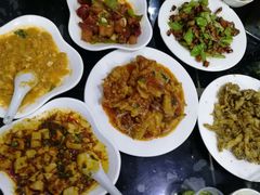 -芳芳餐厅(白沙路店)