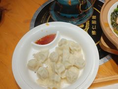 -娜仁图雅蒙古美食村(33小镇店)
