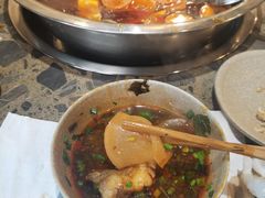 -肖肖酸萝卜鱼火锅(总店)