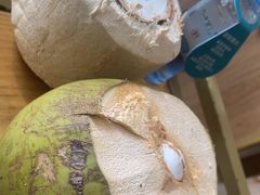 -三个椰子·现砍椰子鸡(金源CBD店)