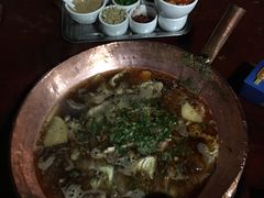 -朝伟清真铜瓢牛肉馆(三十年老·店)