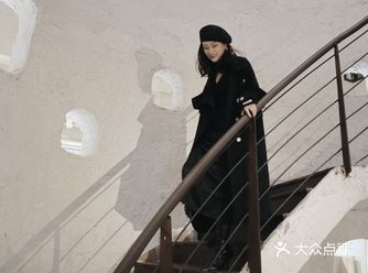 成都探店｜成都首家洞穴书店去了一定不会后悔