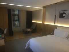 -优逸酒店(柳州窑埠古镇万象城店)