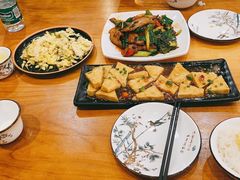 -小厨子私房菜·云南美食店