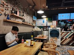 大堂-车沾巷·重庆老味豌杂面