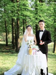 -AOROA·奥洛拉婚纱摄影·旅拍·礼服