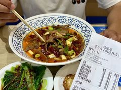 -李与白包子铺(桐梓林店)