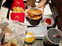 -麦当劳(得来速店)