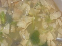 -官塘陈记鱼生·潮汕砂锅粥·牛肉火锅(潮枫路总店)