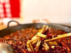 -鸿顺老铁锅美蛙鱼府(解放碑店)